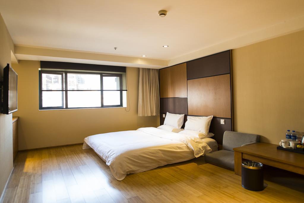 Ji Hotel Kunming Green Lake Branch Bagian luar foto